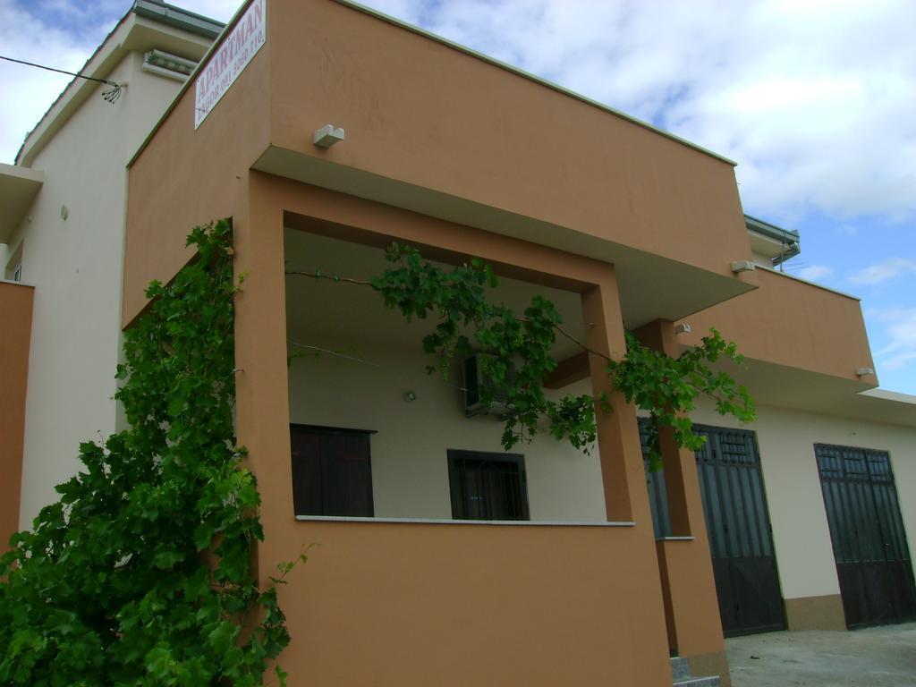 Apartment Zagor Kaštela Kamer foto